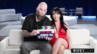 Keke Lou Devours BBC While Hubby Watches